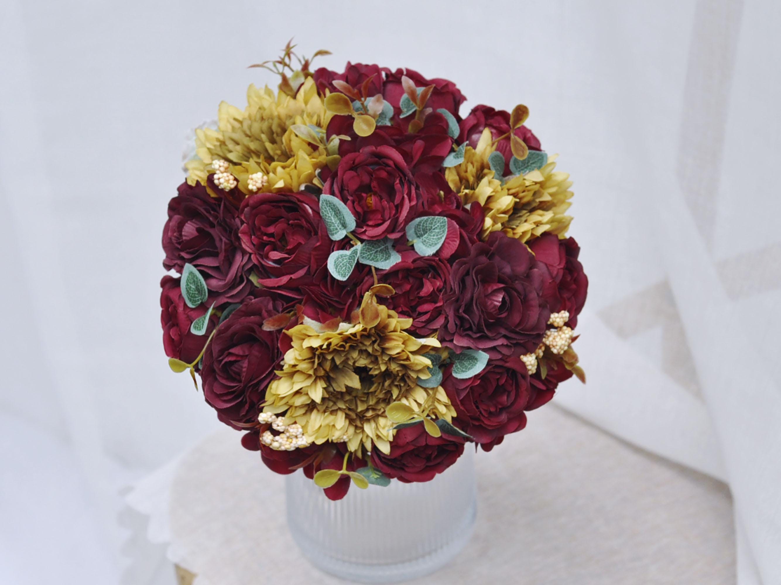 Classic Burgundy Red Bouquet, Perfect Flower Arrangement Gift For Table Centerpieces, Wedding Bouquet Ornaments And Bridesmaid Bouquet Gift