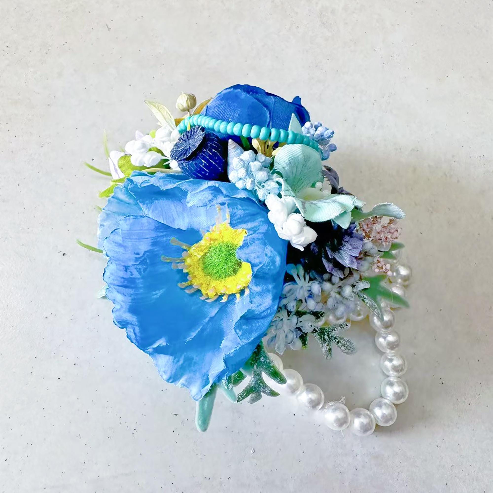 Silk Light Blue Corn Poppy Corsage, Dried Real Mini Berry Corsage, Blue Rose Corsage, Beach Wedding Corsage, Gift for Her, Mom Corsage