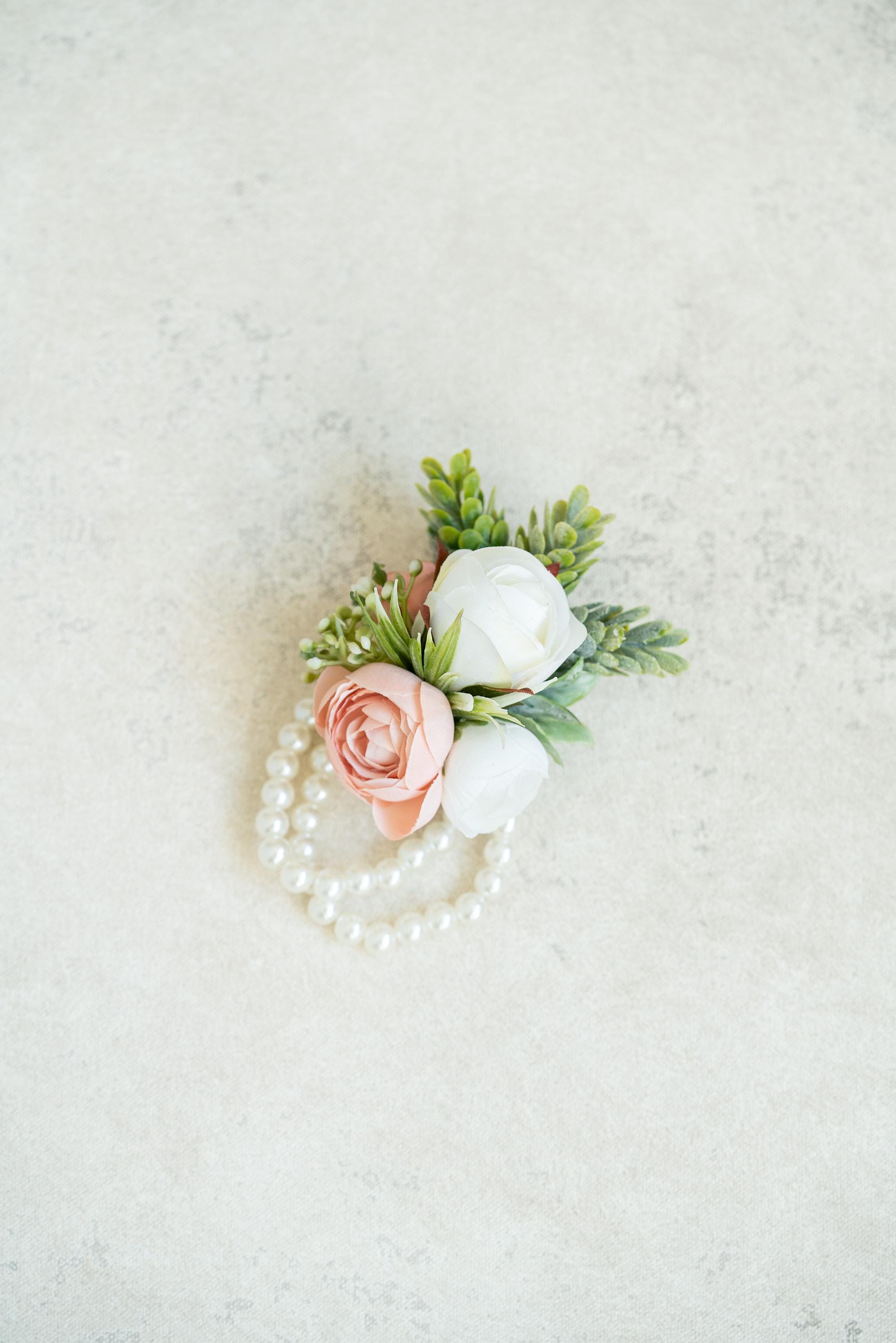 Dusty Rose Corsage for Romantic Wedding, Silk Ranunculus Pearl Bracelet Gift for Her, Flower Girl Corsage, Rustic Rose Prom Pin, Boutonniere
