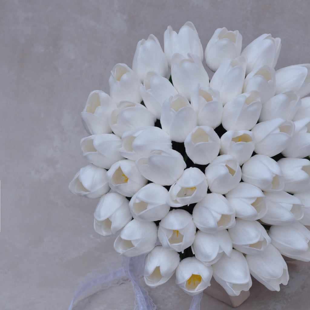 Elegant Cream White Tulip Bridal Bouquet - Perfect For Bridesmaid Bouquet, Rustic Wild Tulip Wedding Bouquet, White Tulip Bridal Accessories