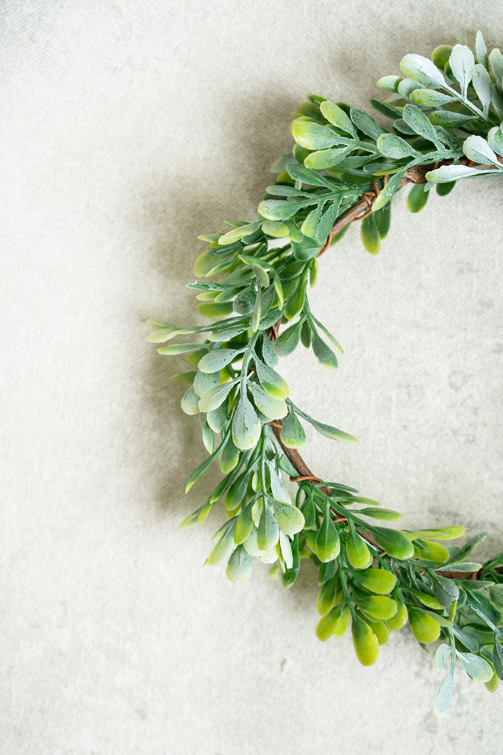 Spring Boxwood Candle Ring, Greenery Candle Holder, Farmhouse Table Decor, Year Round Wreath, Wedding Centerpiece, Rustic Home Decor Gift