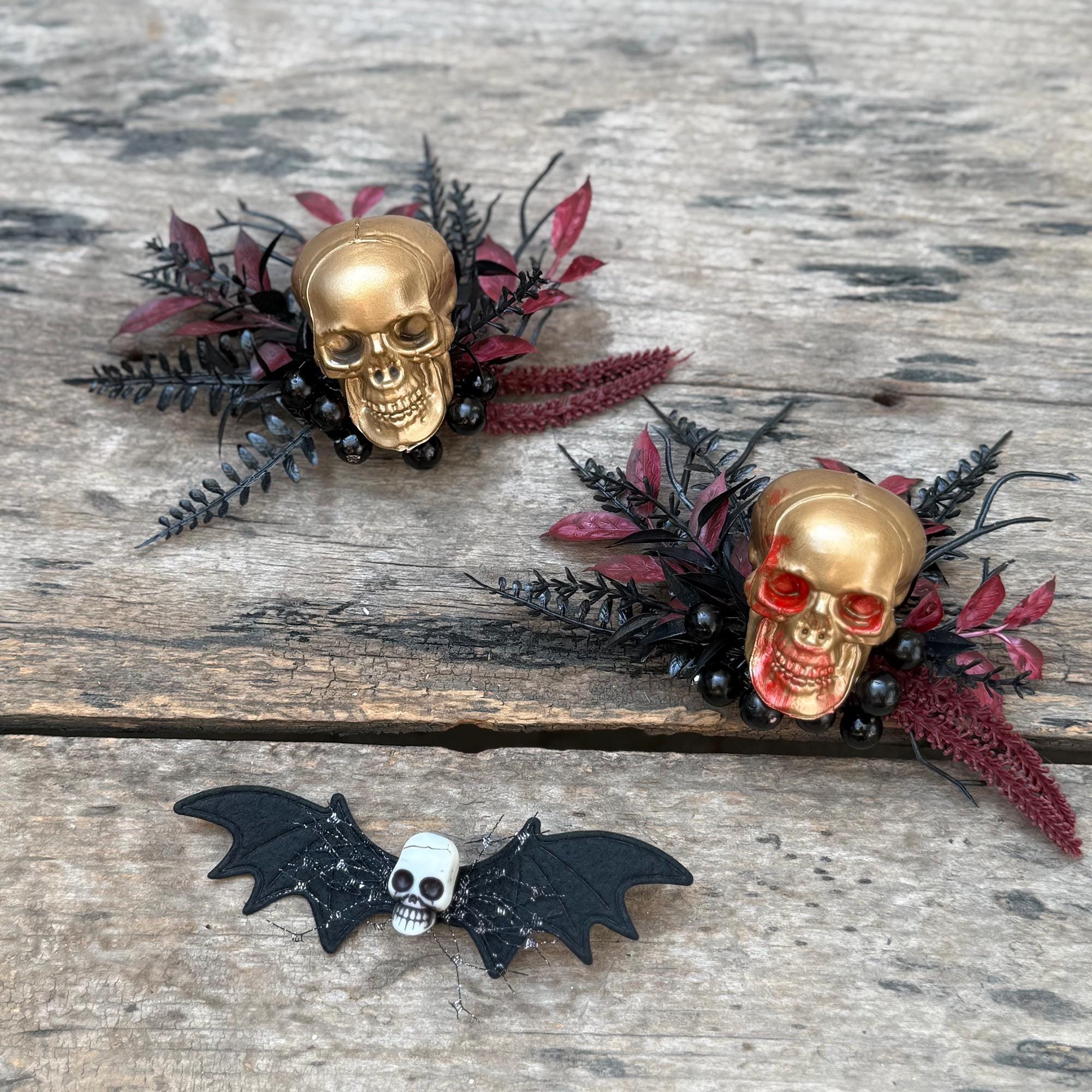 Luminous Bloody Skull Halloween Brooch - Horror Vibe Max Halloween Accessories, Boutonniere Dress Gift for Kids and Family Members