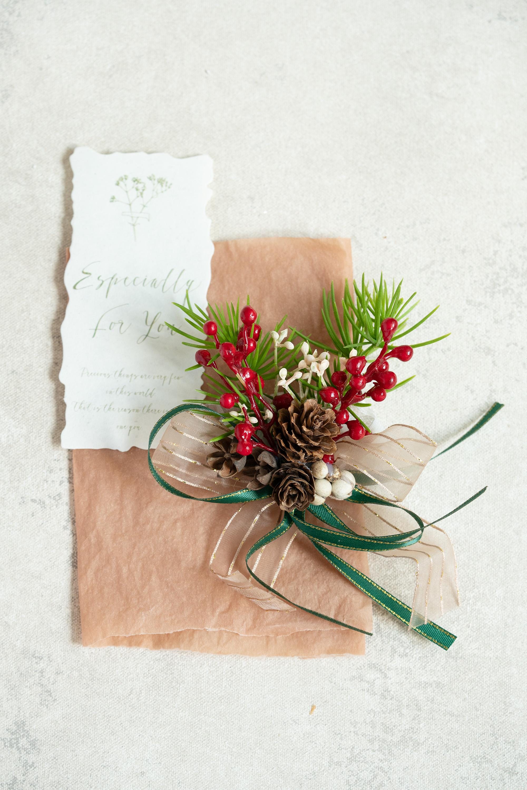 Classic Christmas Corsage - Christmas Corsage Gift, Baby Shower Corsage, Magnolia Corsage For Christmas Party, Event, Bridal Accessories