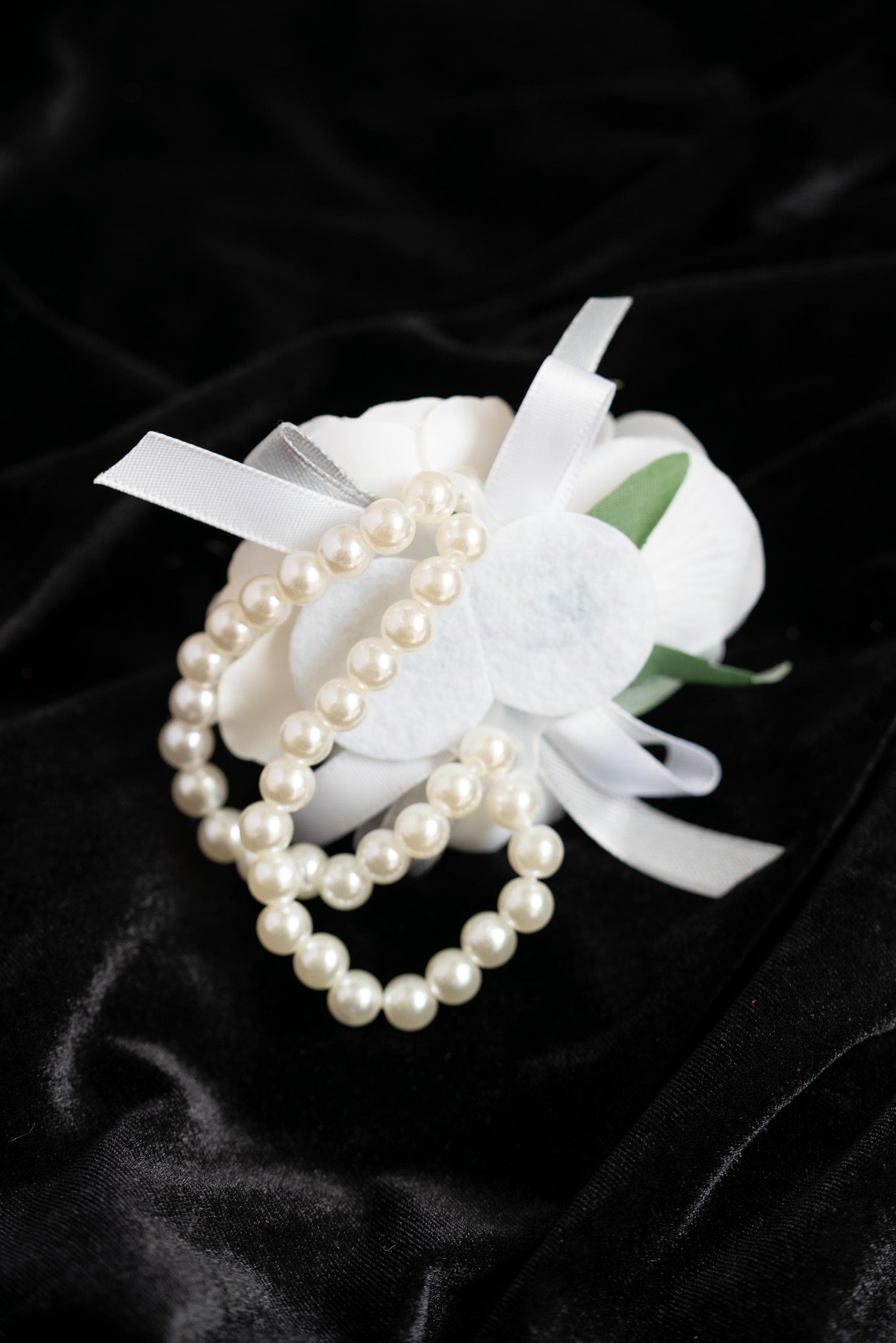 White Rose Pearl Bracelet Wrist Corsage - Bridesmaid Gift For Wedding, Flower Girl Gift, Bridal Accessories, Real Touch Prom Boutonniere