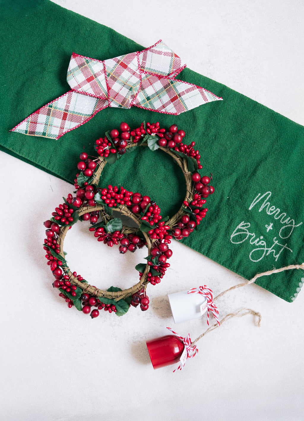 Pip Berry Christmas Candle Ring - Pip Berry Candle Holder, Candle Holder Ring Gift, Christmas Ring Gift For Her Home Decor, Table Runner