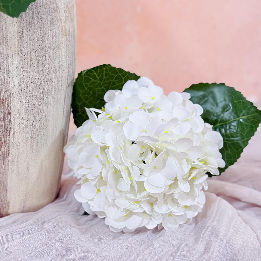 20" Real Touch Cream White Hydrangea Stem, Faux Hydrangea Flower for Vase Decor, Farmhouse Spring Floral Arrangement, Wedding Styling