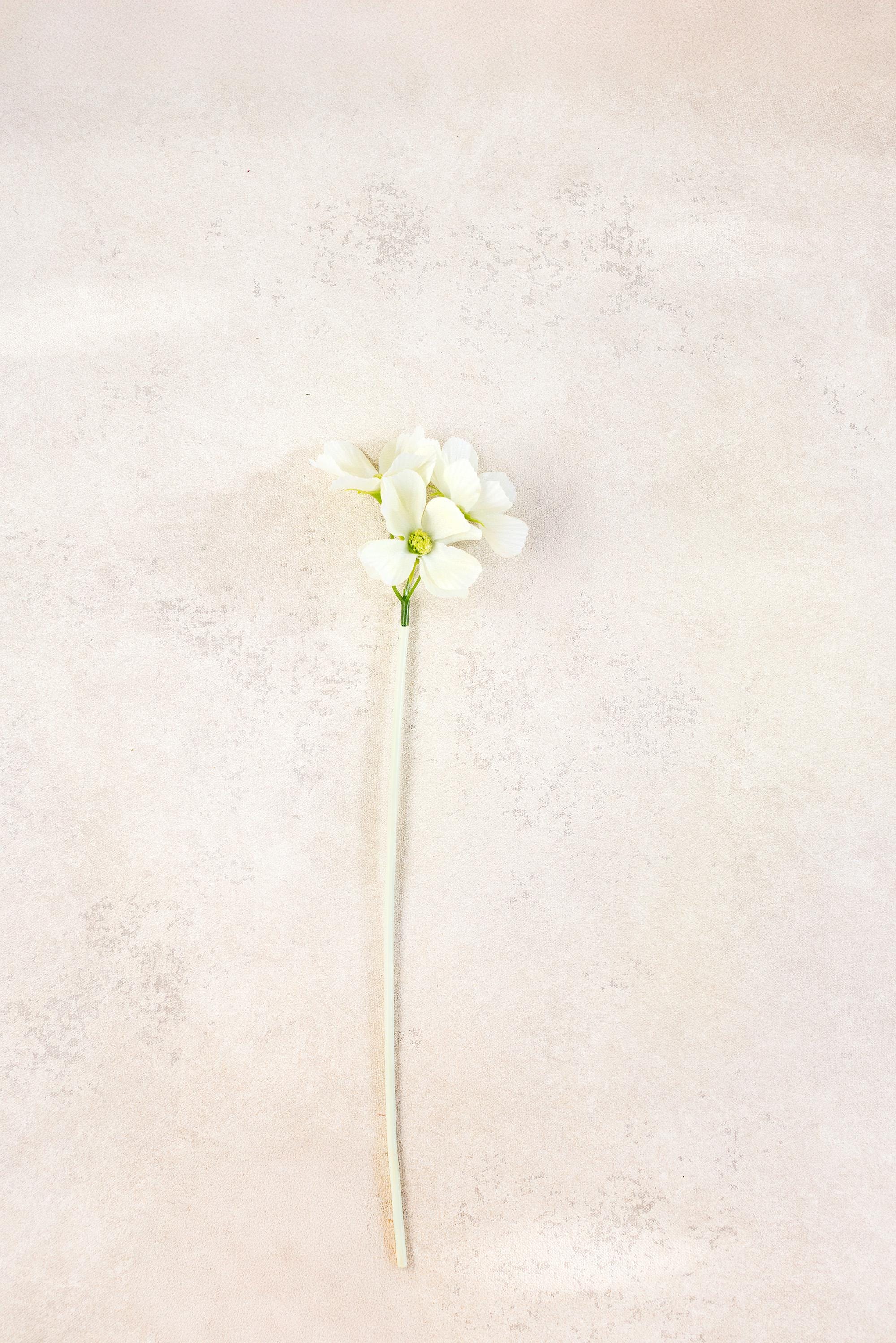 11.8'' Short Stem Ivory Cosmos Faux Flowers - Silk Cosmos Branch, Centerpiece flower, DIY Home Decor, Wedding Flowers, Gift For Mom