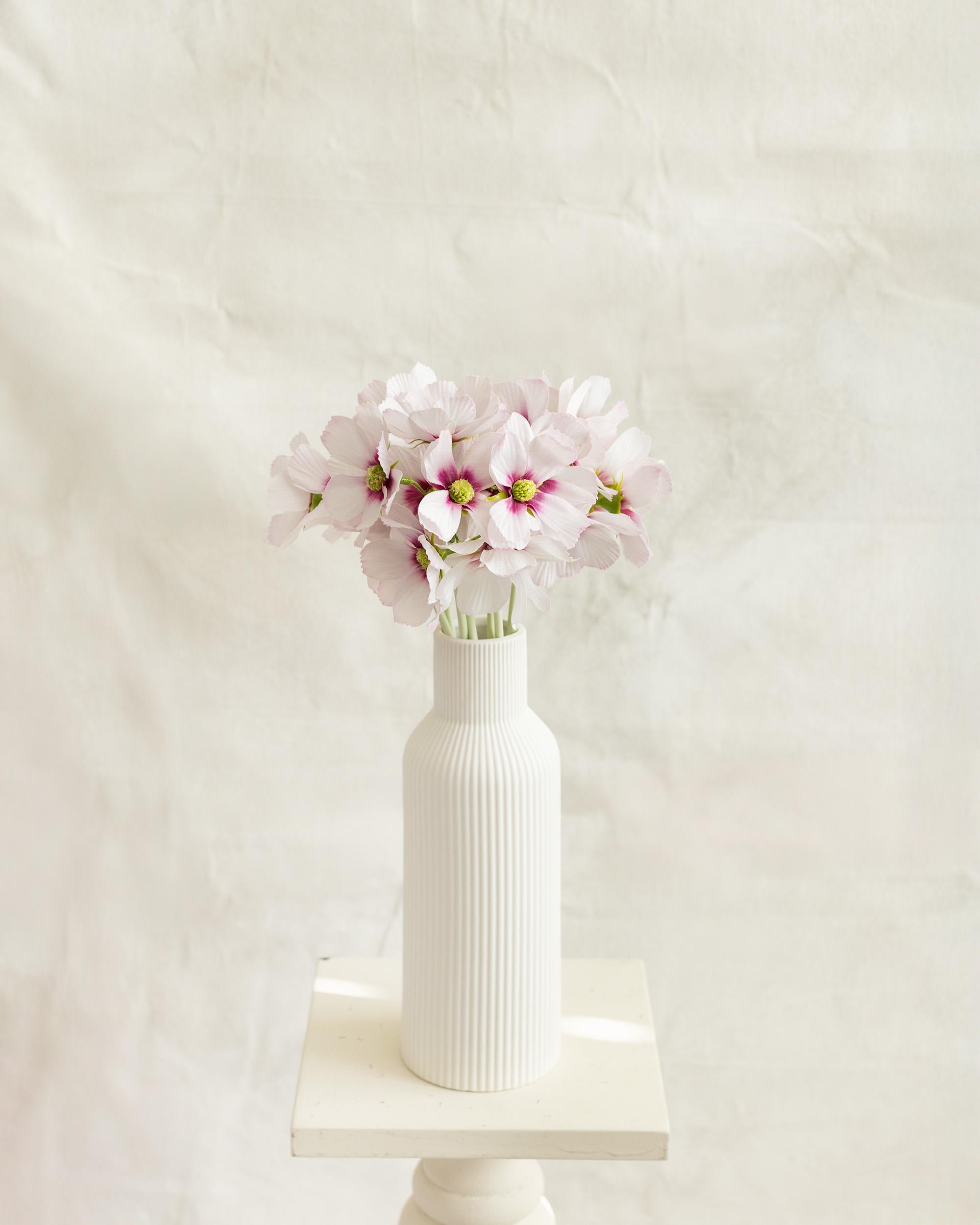 11.8'' Short Stem Light Pink Cosmos Faux Flowers - Silk Cosmos Branch, Centerpiece flower, DIY Home Decor, Wedding Flowers, Gift For Mom