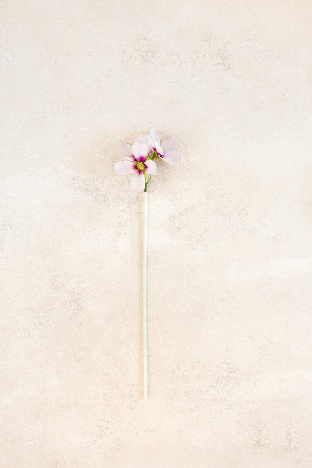 11.8'' Short Stem Light Pink Cosmos Faux Flowers - Silk Cosmos Branch, Centerpiece flower, DIY Home Decor, Wedding Flowers, Gift For Mom