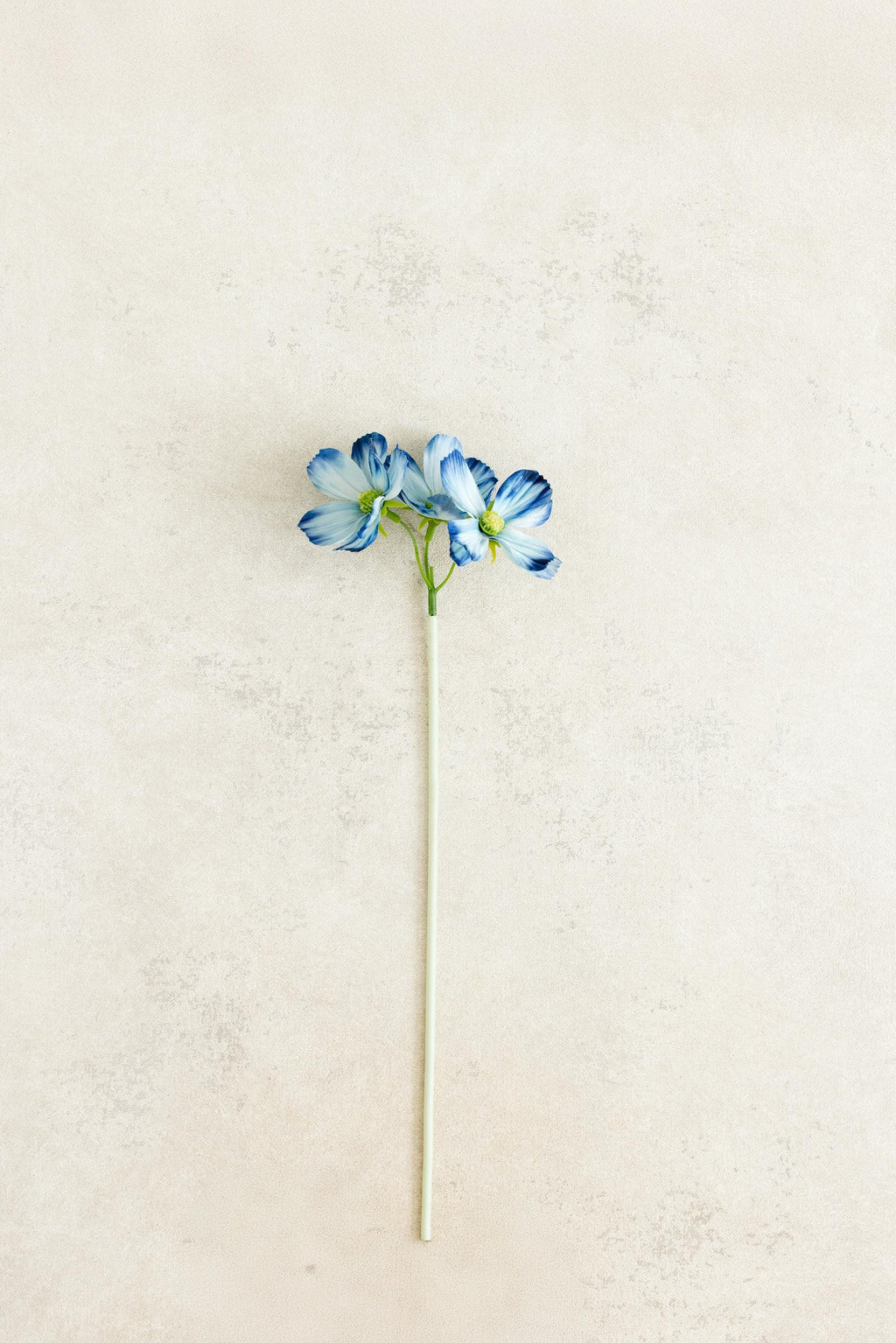 11.8'' Short Stem Blue Cosmos Faux Flowers - Silk Cosmos Branch, Centerpiece flower, DIY Home Decor, Wedding Design Flowers, Gift For Mom