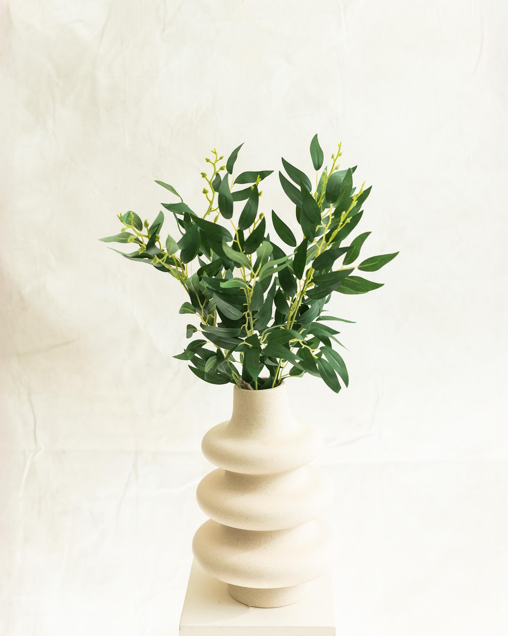 Faux Willow Branch Greenery Silk Willow Foliage for DIY Wreath Vine Wedding Decoration Minimalist Home Decor