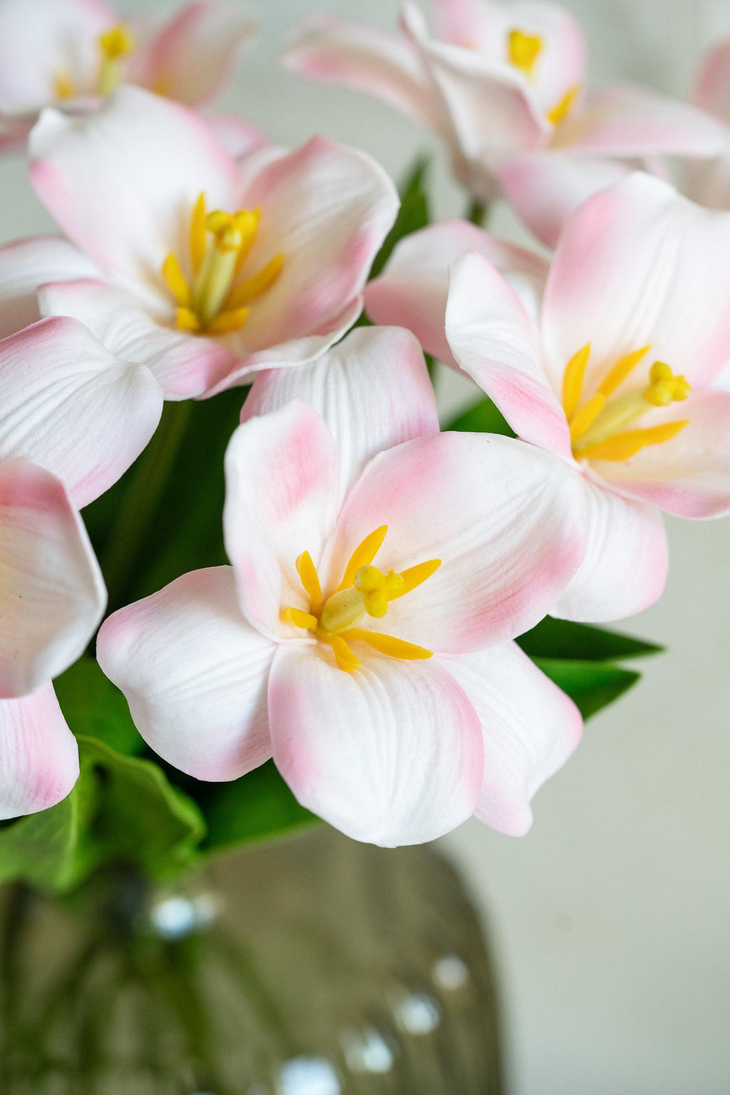 Real Touch Blush Pink Lily-Flowered Tulips Stem – Elegant Faux Decorative Flowers for Home Decor, Baby Shower, Romantic Floral Arrangements