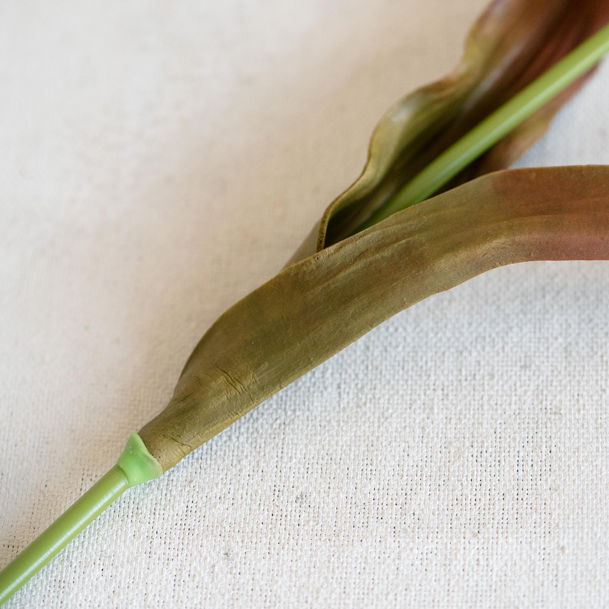 Real Touch Teal Lily-Flowered Tulips Stems – PU Faux Decor Flowers for Vase, Blue Floral Arrangements, Home Decor, Wedding Table Flowers