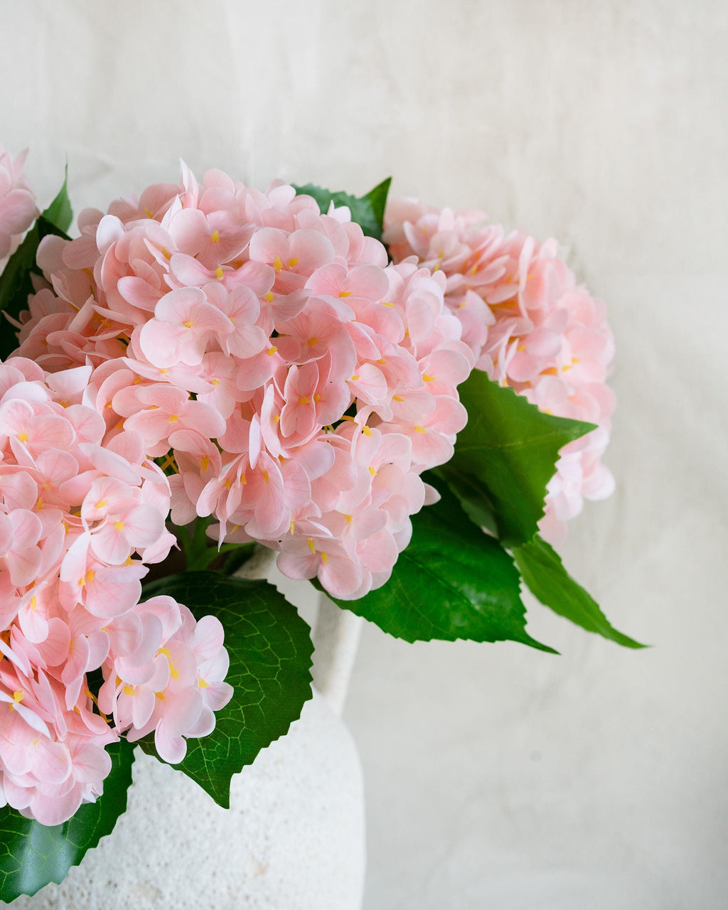 20" Real Touch Light Blush Pink Hydrangea Stem, Faux Hydrangea Flower for Vase Decor, Farmhouse Spring Floral Arrangement, Wedding Styling