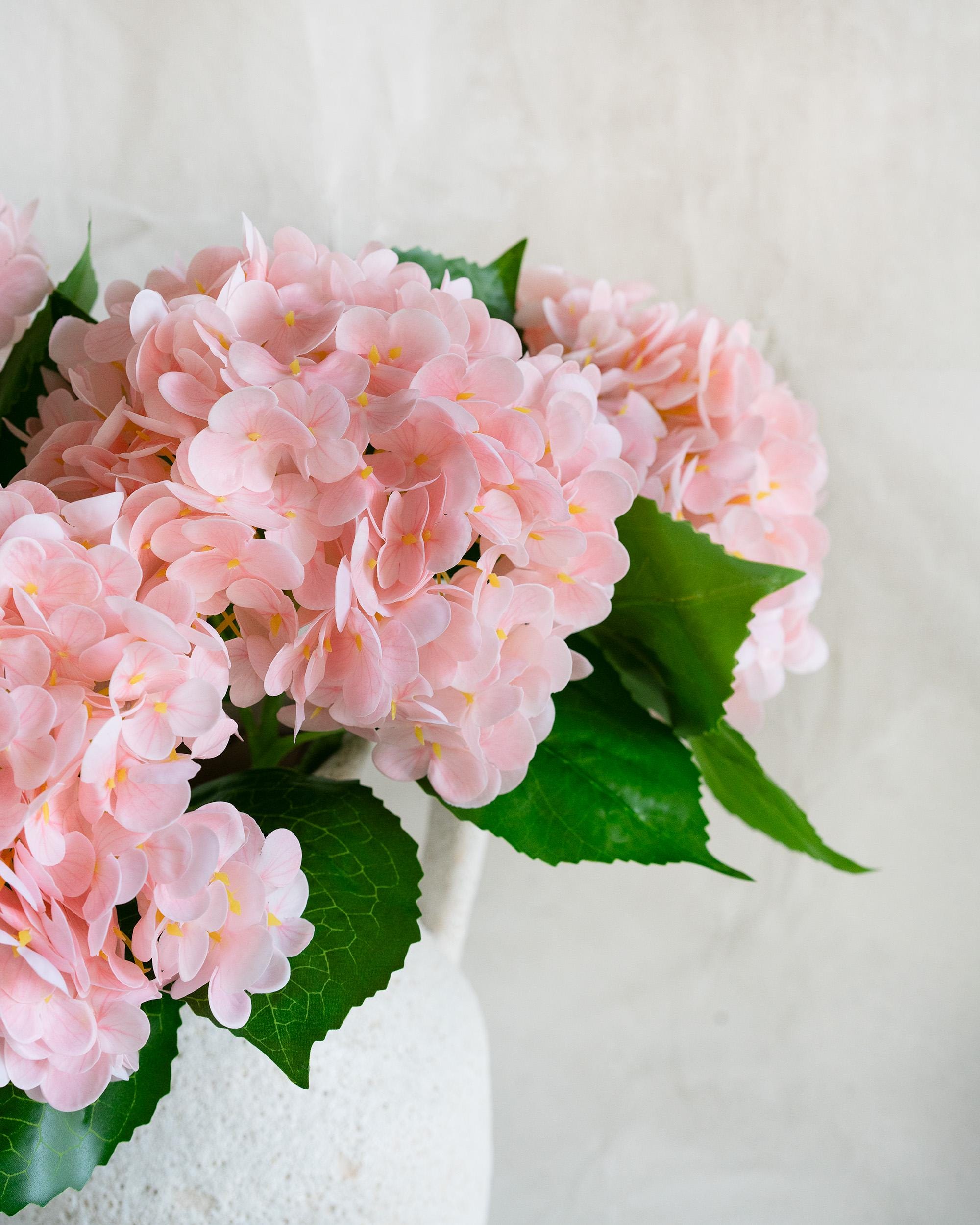 20" Real Touch Light Blush Pink Hydrangea Stem, Faux Hydrangea Flower for Vase Decor, Farmhouse Spring Floral Arrangement, Wedding Styling