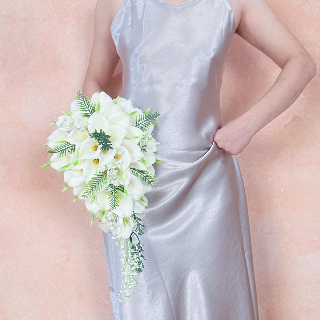 Cascade White Calla Lily Bridal Bouquet with Fern – Real Touch Green Tip Tropical Bridesmaid Bouquet,Beach Wedding Bouquet,Bridal Accessory
