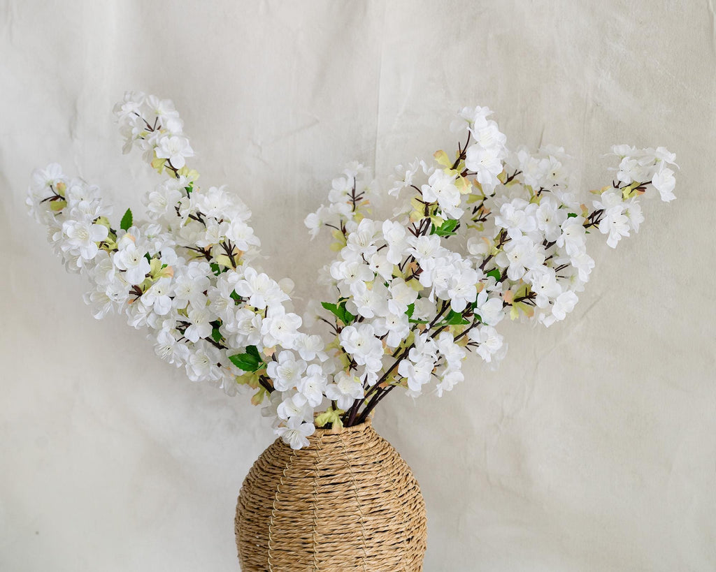 25" Faux White Cherry Blossom Branch – Real Touch Sakura Stems for Elegant Home Decor, Wedding Centerpieces, Spring Floral Arrangement
